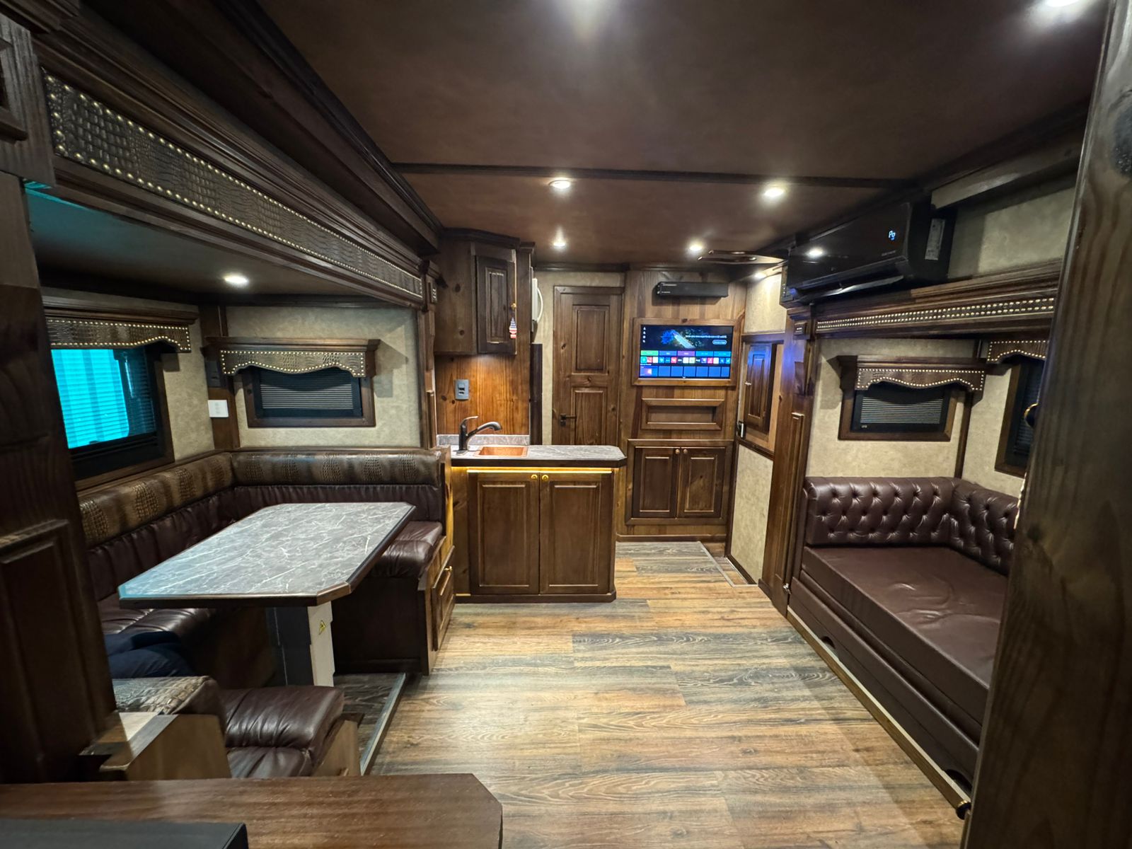 Sala interna do trailer
